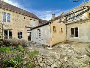Très jolie maison ancienne avec appartement