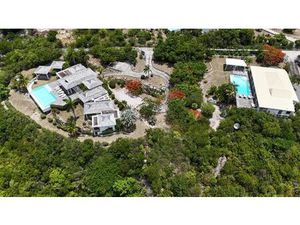 Vente maison 8 pièces 450 m² Saint-Martin (65360)