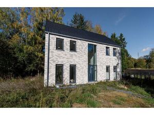 Maison à vendre avec 4 chambres   Court-Saint-Étienne (VBD64772)