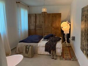 (très) joli studio atypique et confortable