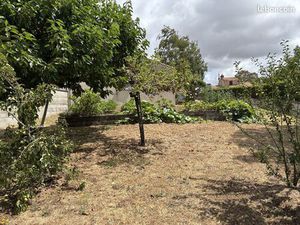 Terrain 760 m2 avec garage de 60m2