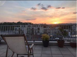 Apparemment T2 de 43m2 qui a été rénové récemment