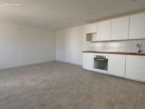 Appartement T2 avec terrasse