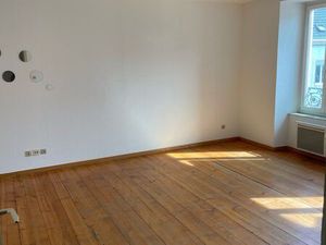 Grand 2 pièces à louer