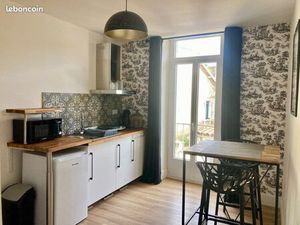 Chambre 23 m2 meublée et équipée