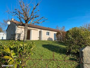 Location maison a champniers