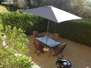 Corte T3 climatisé avec jardin