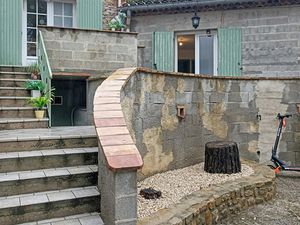 A LOUER BOLLENE CENTRE VILLE T3 52 m 2