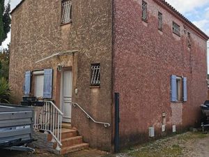 Gardanne très bien situé villa T3 de 90 m² libre au 1er janvier 2026