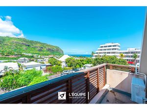 Appartement T4 Duplex avec terrasse - Centre ville de Saint-