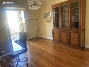 Chambre 1 pièce 15 m²