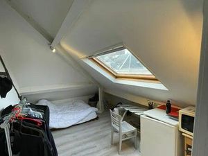 Studio 1 pièce 14 m²