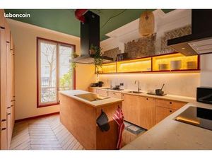 Maison 5 pièces 457 m²