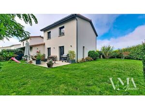 Vente maison 4 pièces 96 m² Fontaines-sur-Saône (69270)