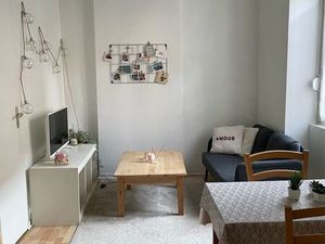 A Louer appart 30 m2 centre Laval