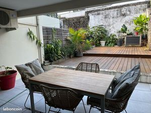 À louer grand T2 rue Bertin/ jardin de L’Etat St Denis