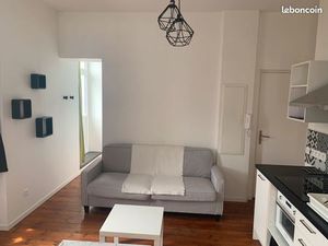 Joli T2 meublé centre ville