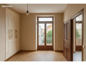 Appartement F2 rénové 55 m²