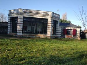 Maisonnette dans un parc privé