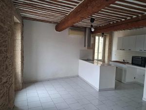 Location - Appartement T2 de 52 m2 dans un immeuble de villa