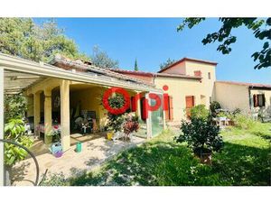 Maison Prades m² T-5 à vendre  379 000 €