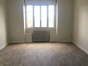 Location Appartement 4 pièces à Saint-Aubin-d'Aubigné (35250) : à louer 4 pièces / 81m² Sa