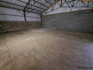 Thieu - Unité de stockage/garage 115m²