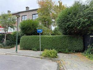 3-FACADE AVEC 4 CHAMBRES