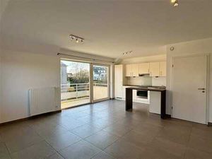 Bel appartement 2ch proche de ttes les facilités.