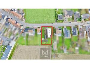 Opportunité de rénovation sur un terrain unique!