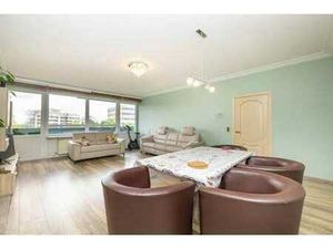 Appartement 2 chambres de ± 95m² entièrement rénové