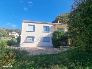 Maison – 3 chambres – quartier résidentiel – vue Pilat