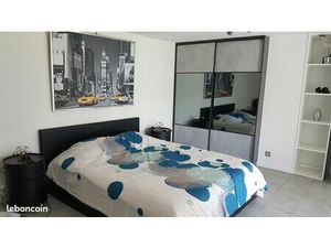 Location duplex meublé loft 71m2 - 2 chambres Saint Denis loft vue canal