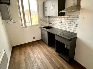 Apparemment F2 Issy les Moulineaux