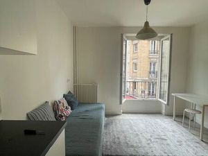 Studio meublé 15m2 rue Guy Moquet 75017 à 648