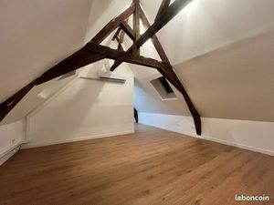 Studio rénové - Centre Ville