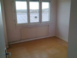 F3 Centre HEILLECOURT ■Au 2ème étage sans ascenseur ■Il comprend ■2 chambres/ salon salle 