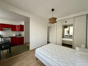 Studio 1 pièce 27 m²