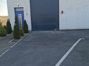 Garage 90m2