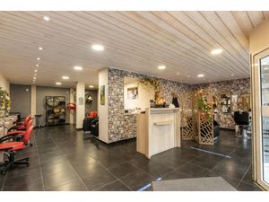 INVESTISSEMENT murs commerciaux Fougères 82.92 m2