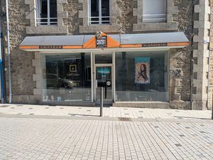 Local commercial Fougères 85 m2