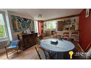 Maison de ville  125 m2  3 chambres  terrain de 285 m2