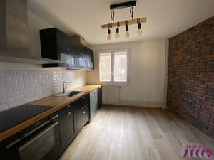 APPARTEMENT ENTIÈREMENT RÉNOVÉ