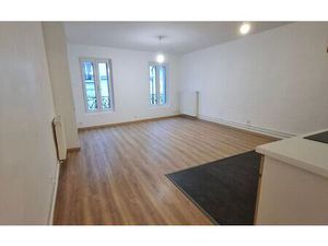 Location appartement  m² T-3 à La Ferté-sous-Jouarre  800 €