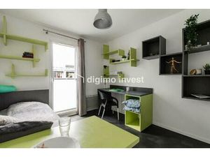 Emplacement de choix à Nantes - Studio meublé dans quartier étudiant dynamique