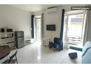 Joli Studio spacieux Place Masséna