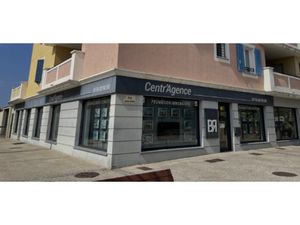 LA CRAU CENTRE LOCAL COMMERCIAL