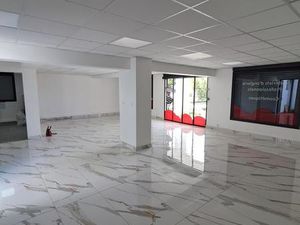 LOCAL COMMERCIAL A LOUER 93 m2 POSSESSION