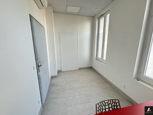 LOCAL PARAMÉDICAL SECTEUR MAZARGUES