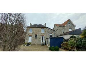 Maison Dinan centre 160 M²